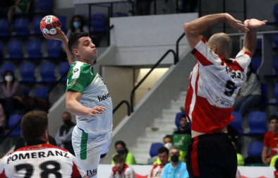 El Helvetia Anaitasuna venció de forma clara al Fertiberia Puerto Sagunto (33-28) y volvió a ganar tras cuatro derrotas consecutivas.