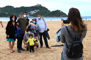 El primer día sin cierre perimetras tras el fin del estado de alarma, San Sebastián y Zarautz se confirmaron como dos de los destinos predilectos para los navarros