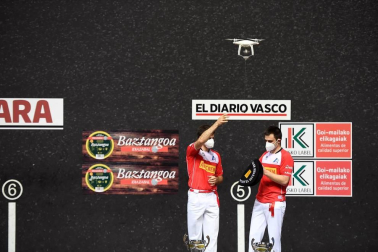 El vízcaino y el navarro se impusieron a Peña y Albisu por 22-7 en el frontón Bizkaia