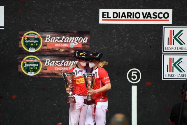 El vízcaino y el navarro se impusieron a Peña y Albisu por 22-7 en el frontón Bizkaia