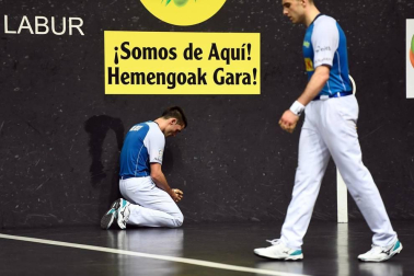 El vízcaino y el navarro se impusieron a Peña y Albisu por 22-7 en el frontón Bizkaia