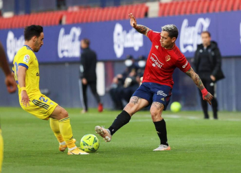 Imágenes del encuentro correspondiente a la Jornada 36 de LaLiga Santander disputado en el estadio de El Sadar