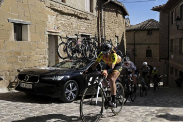 La etapa se disputó este viernes, 14 de mayo, con salida en Pamplona y llegada a Pamplona, La cubana Arlenis Sierra se impuso en la meta de Sancho el Fuerte.