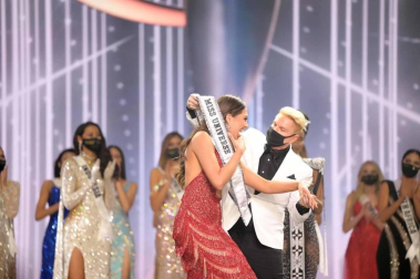 Un hotel de Miami acogió la gala de elección de la mujer más bella del mundo, en una ceremonia en la que Andrea Meza, de México, fue la vencedora.