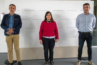 Fotos de evento de presentación del nuevo DN Management en Estella