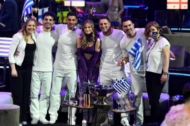 16 países se disputaron 10 plazas para pelear por el título en el Festival de Eurovisión 2021 celebrado en Rotterdam.