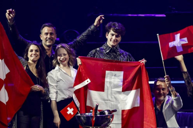 16 países se disputaron 10 plazas para pelear por el título en el Festival de Eurovisión 2021 celebrado en Rotterdam.