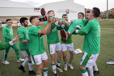 Galería de imágenes del partido y la celebración.