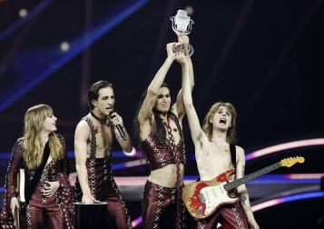 Galería de fotos de las actuaciones de la final de la 65ª edición del Festival de la Canción de Eurovisión