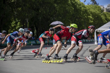 Galería de fotos del Campeonato de España de patinaje de velocidad júnior y senior disputado en el circuito del Antoniutti, en Pamplona
