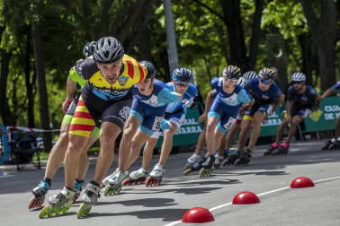 Galería de fotos del Campeonato de España de patinaje de velocidad júnior y senior disputado en el circuito del Antoniutti, en Pamplona