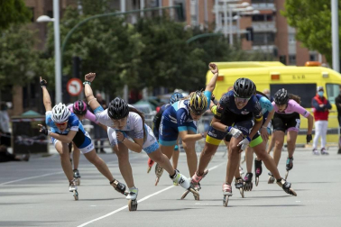 Galería de fotos del Campeonato de España de patinaje de velocidad júnior y senior disputado en el circuito del Antoniutti, en Pamplona