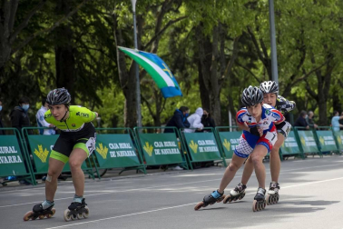Galería de fotos del Campeonato de España de patinaje de velocidad júnior y senior disputado en el circuito del Antoniutti, en Pamplona