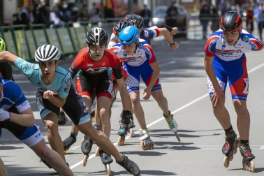 Galería de fotos del Campeonato de España de patinaje de velocidad júnior y senior disputado en el circuito del Antoniutti, en Pamplona