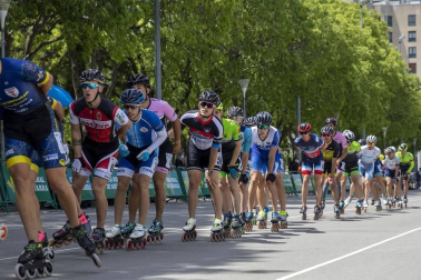 Galería de fotos del Campeonato de España de patinaje de velocidad júnior y senior disputado en el circuito del Antoniutti, en Pamplona