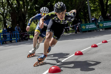Galería de fotos del Campeonato de España de patinaje de velocidad júnior y senior disputado en el circuito del Antoniutti, en Pamplona