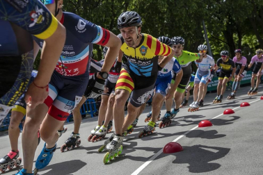 Galería de fotos del Campeonato de España de patinaje de velocidad júnior y senior disputado en el circuito del Antoniutti, en Pamplona