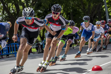 Galería de fotos del Campeonato de España de patinaje de velocidad júnior y senior disputado en el circuito del Antoniutti, en Pamplona