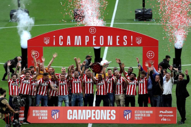 Galería de fotos del acto que ha tenido lugar en un Wanda Metropolitano sin aficionados