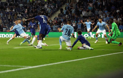 El Chelsea, capitaneado por el futbolista navarro César Azpilicueta, ha logrado su segundo título de la Liga de Campeones tras imponerse este sábado en Oporto al Manchester City por 1-0.