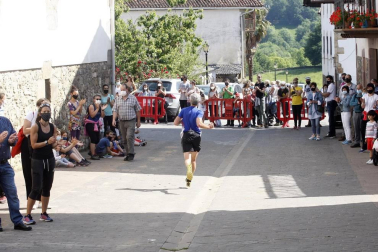 A4xKm y Txurregi se han impuesto en el Campeonato navarro de carreras por montaña por clubes.