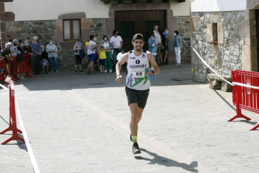 A4xKm y Txurregi se han impuesto en el Campeonato navarro de carreras por montaña por clubes.