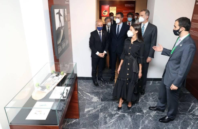 l Centro Memorial de las Víctimas del Terrorismo en Vitoria ha sido inaugurado oficialmente este martes por el rey, Felipe VI, quien ha asegurado que las víctimas son "uno de los pilares éticos de la democracia" y un elemento fundamental para evitar "cualquier legitimación o justificación" de la violencia.