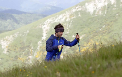 Más de 200 participantes tomaron la salida de la prueba de 30 kilómetros entre Casas de Irati, llegada a la cumbre del Orhi.y descenso nuevamente a Casas de Irati.
