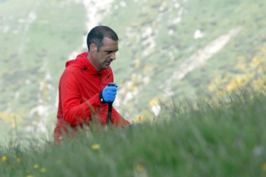 Más de 200 participantes tomaron la salida de la prueba de 30 kilómetros entre Casas de Irati, llegada a la cumbre del Orhi.y descenso nuevamente a Casas de Irati.