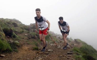 Más de 200 participantes tomaron la salida de la prueba de 30 kilómetros entre Casas de Irati, llegada a la cumbre del Orhi.y descenso nuevamente a Casas de Irati.