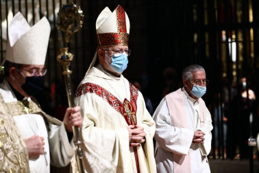 Galería de fotos de la celebración del Corpus Christi, este año sin procesiones en las calles