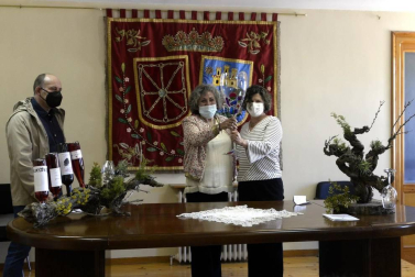 Galería de fotos de la degustación de vinos y pinchos en San Martín de Unx dentro de las actividades del Mes del Rosado