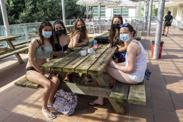 Se formaron colas en los accesos al Complejo Deportivo
