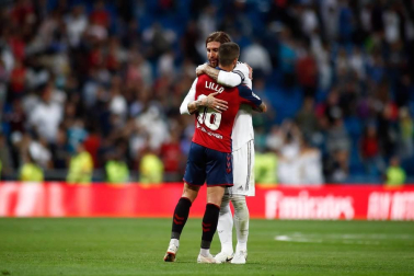 El central andaluz del Real Madrid, Sergio Ramos, anunció su adiós del conjunto blanco. El camero protagonizó varios episodios durante las visitas a Pamplona para enfrentarse a Osausna.