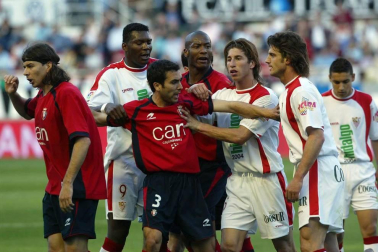 El central andaluz del Real Madrid, Sergio Ramos, anunció su adiós del conjunto blanco. El camero protagonizó varios episodios durante las visitas a Pamplona para enfrentarse a Osausna.