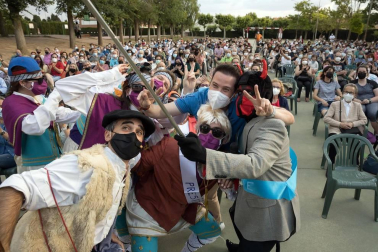 El barrio de Lourdes volvió a celebrar este sábado su Paloteado tras tener que cancelarse el año pasado por la pandemia