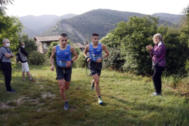 Corredores que este domingo 20 de junio participaron en la prueba de 25 kilómetros con salida y llegada en Villava