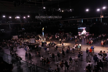 La idea Bioheart obtuvo el máximo galardón en el concurso internacional SciencEkaitza, celebrado este viernes 25 de junio en un Navarra Arena con las entradas agotadas para la gala.