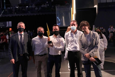 La idea Bioheart obtuvo el máximo galardón en el concurso internacional SciencEkaitza, celebrado este viernes 25 de junio en un Navarra Arena con las entradas agotadas para la gala.