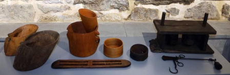 El quebrantahuesos conocido como Kiriku es el protagonista de la exposición "Aralar, la mirada de Kiriku", que se exhibe en Lekunberri y que acerca valores y patrimonio del paisaje de la sierra de Aralar y los valles de la zona, así como la evolución que ha tenido este entorno natural y cultural durante los últimos cien años.