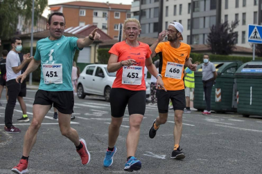 Abdelkader Algham y Ana Llorens ganan la prueba de 8 kilómetros, que tuvo 300 inscritos.