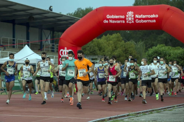 Abdelkader Algham y Ana Llorens ganan la prueba de 8 kilómetros, que tuvo 300 inscritos.