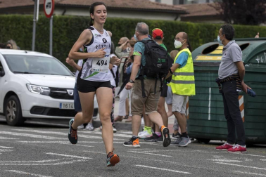 Abdelkader Algham y Ana Llorens ganan la prueba de 8 kilómetros, que tuvo 300 inscritos.