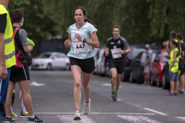 Abdelkader Algham y Ana Llorens ganan la prueba de 8 kilómetros, que tuvo 300 inscritos.