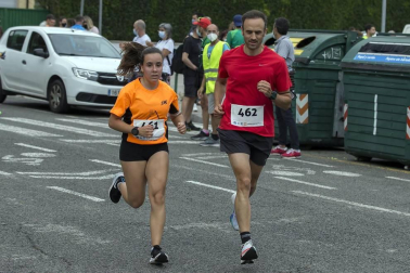 Abdelkader Algham y Ana Llorens ganan la prueba de 8 kilómetros, que tuvo 300 inscritos.