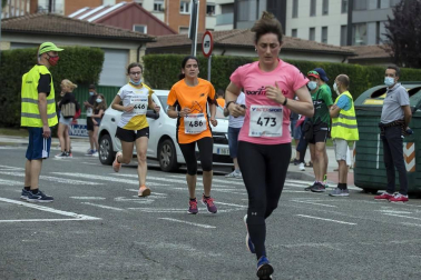 Abdelkader Algham y Ana Llorens ganan la prueba de 8 kilómetros, que tuvo 300 inscritos.