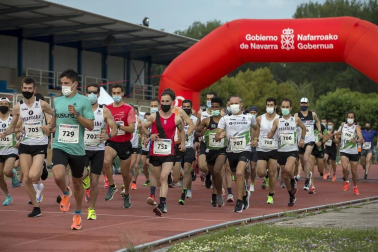 Abdelkader Algham y Ana Llorens ganan la prueba de 8 kilómetros, que tuvo 300 inscritos.