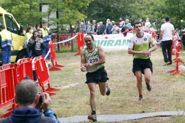 219 corredores completaron los 21 kilómetros de la cita de Etxarri Aranatz, puntuable para el campeonato de la Federación Navarra de Montaña.