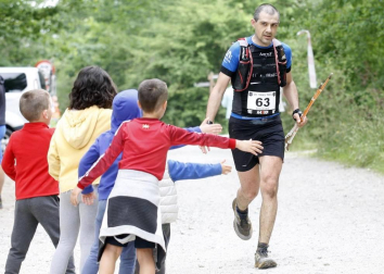 219 corredores completaron los 21 kilómetros de la cita de Etxarri Aranatz, puntuable para el campeonato de la Federación Navarra de Montaña.