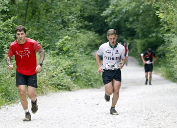 219 corredores completaron los 21 kilómetros de la cita de Etxarri Aranatz, puntuable para el campeonato de la Federación Navarra de Montaña.